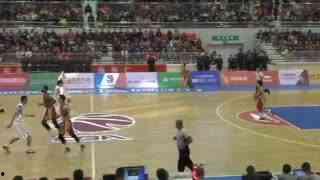 CBA季前赛全场回放：龙狮vs广东,精彩对决，龙狮顽强抵抗！